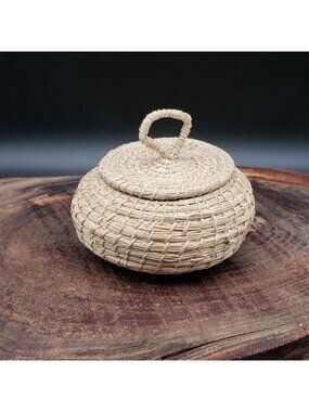 Small Handwoven Lidded Trinket Box Ring Keeper Keepsake Natural Fiber Coiled
